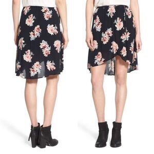 BAND of Gypsies Floral Faux Wrap Hibiscus Skirt M